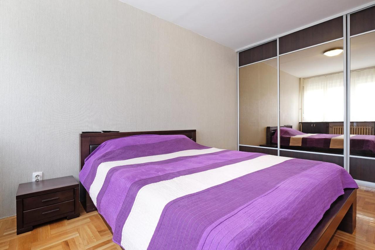 Big Blue Apartment - Belgrado Exterior foto