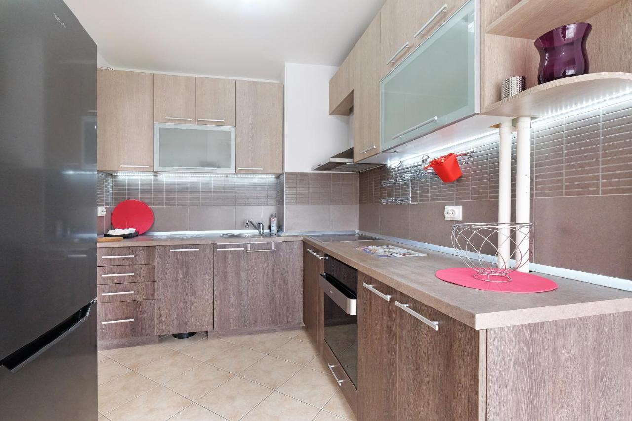 Big Blue Apartment - Belgrado Exterior foto