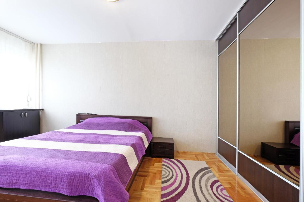 Big Blue Apartment - Belgrado Exterior foto